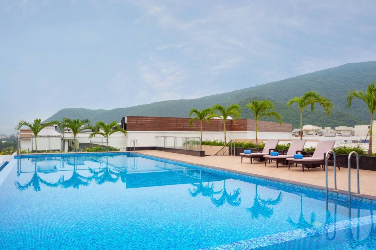 Fairfield By Marriott 4*