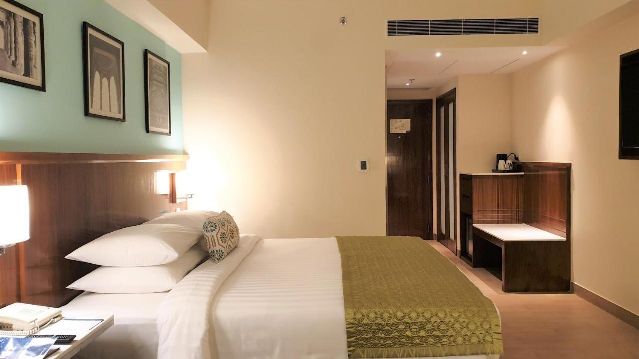 Fairfield By Marriott होटल 4*